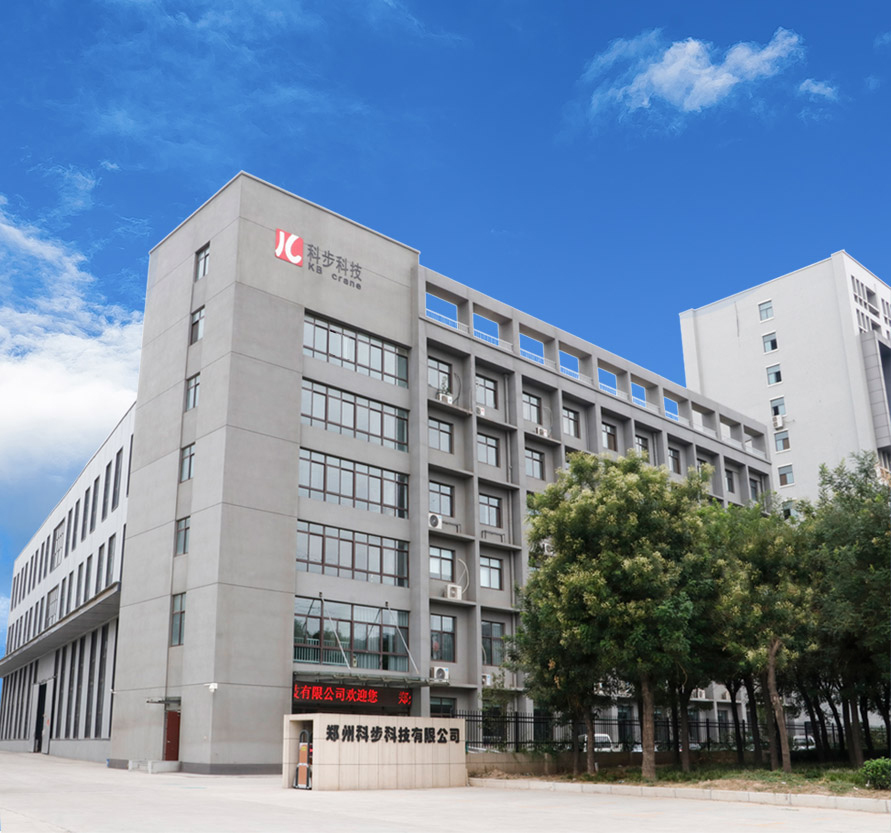 國內第一家研發生產蜘蛛吊車的廠家