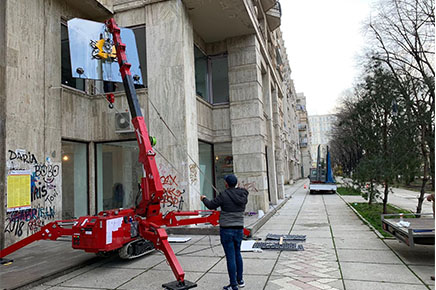 小吊車的幾種常見的保養方法