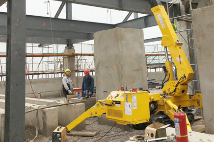 室內(nèi)鋼結(jié)構(gòu)吊車進(jìn)不來(lái)怎么辦