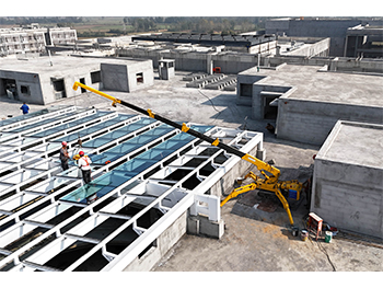 項目一線丨科步蜘蛛吊玻璃吊裝