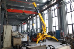 小吊車在變電所內作業需要注意哪些事項