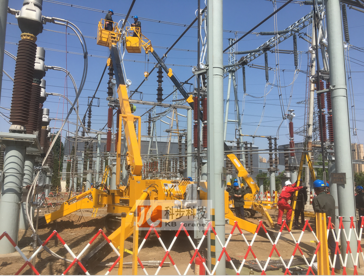 科步微型履帶蜘蛛吊車